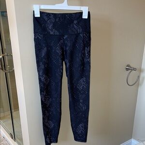 Black Snake Print Leggings